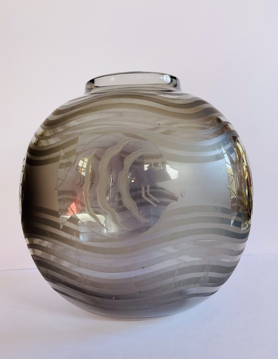Glass Vase With Fish -photo-3